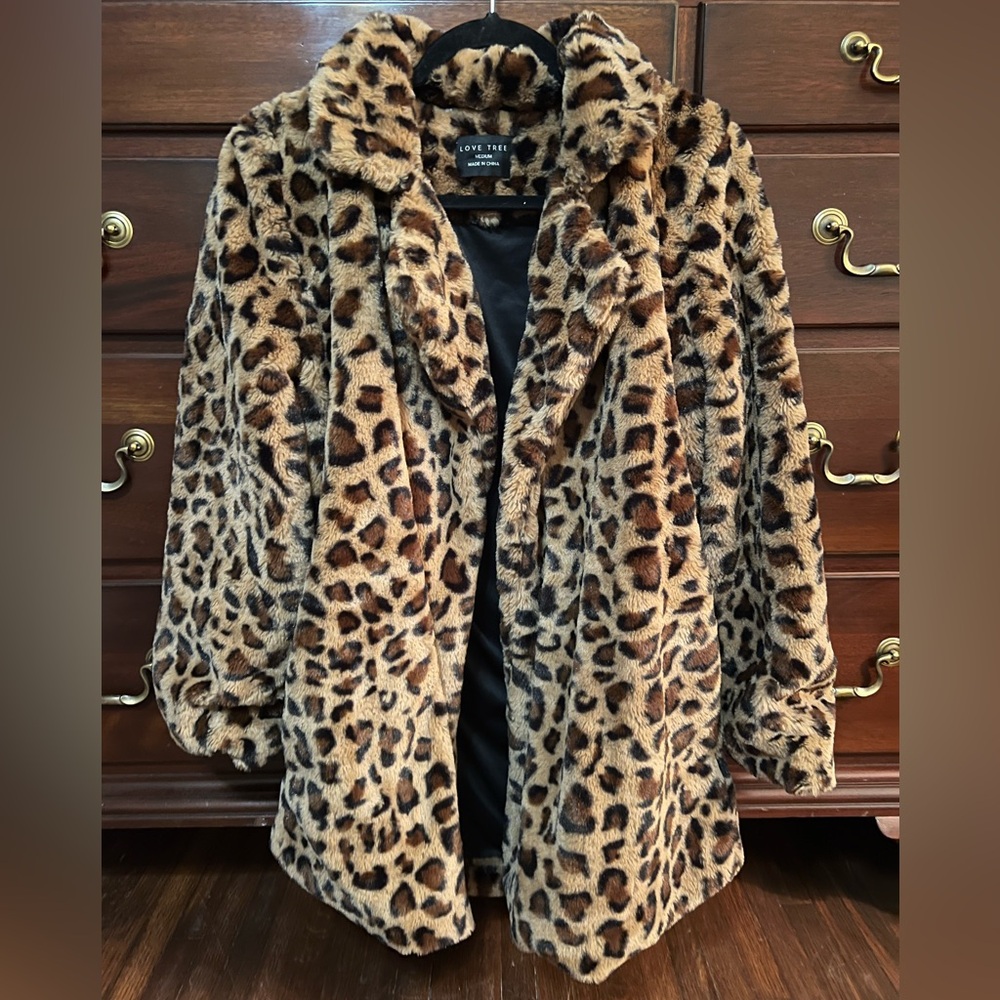 Love Tree Cheetah Faux Fur Jacket